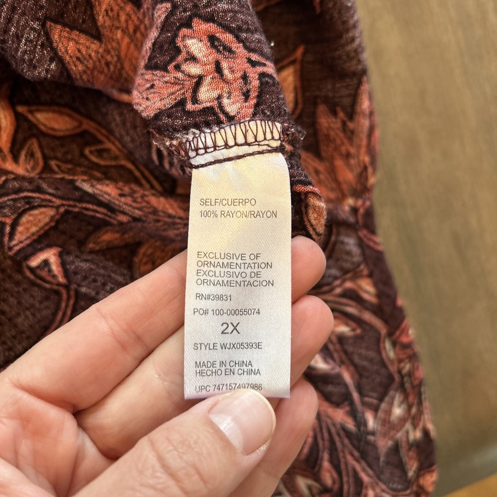 Democracy Floral Bell Sleeves Blouse Size 2X - Picture 6 of 7